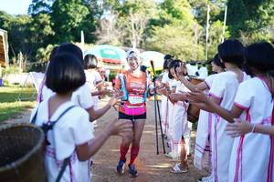 BIB: 3230
                            <button type="button" onclick="openModal(18983100)" class="btn btn-primary btn-sm float-right btn-popup" data-toggle="modal" data-target=".modal-high-quality">
                        <i class="fas fa-shopping-cart"></i> Add to Cart
                    </button>
                                            <button type="button" onclick="isThisMe(18983100, true)" class="btn btn-success btn-sm float-right btn-popup btn-isme hidden" data-toggle="tooltip" data-placement="bottom" title="นี่คือรูปของคุณใช่ไหม คลิกที่นี่เพื่อเอาเข้าอัลบั้ม">
                        <i class="fas fa-plus"></i> Add to album
                    </button>
                    <button type="button" onclick="isThisMe(18983100, false)" class="btn btn-warning btn-sm float-right btn-popup btn-isnotme hidden">
                        <i class="fas fa-ban"></i> Remove from album
                    </button>